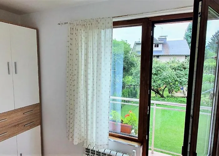 דירה Albisto Dragalevtsi Luxury סופיה